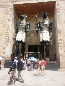 Entrance to the ride Revenge Of The Mummy